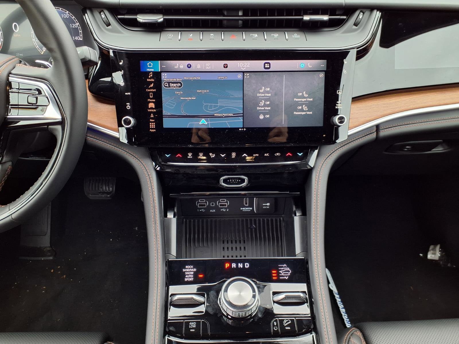 New 2026 Jeep Grand Cherokee Summit AWD/4WD image 12