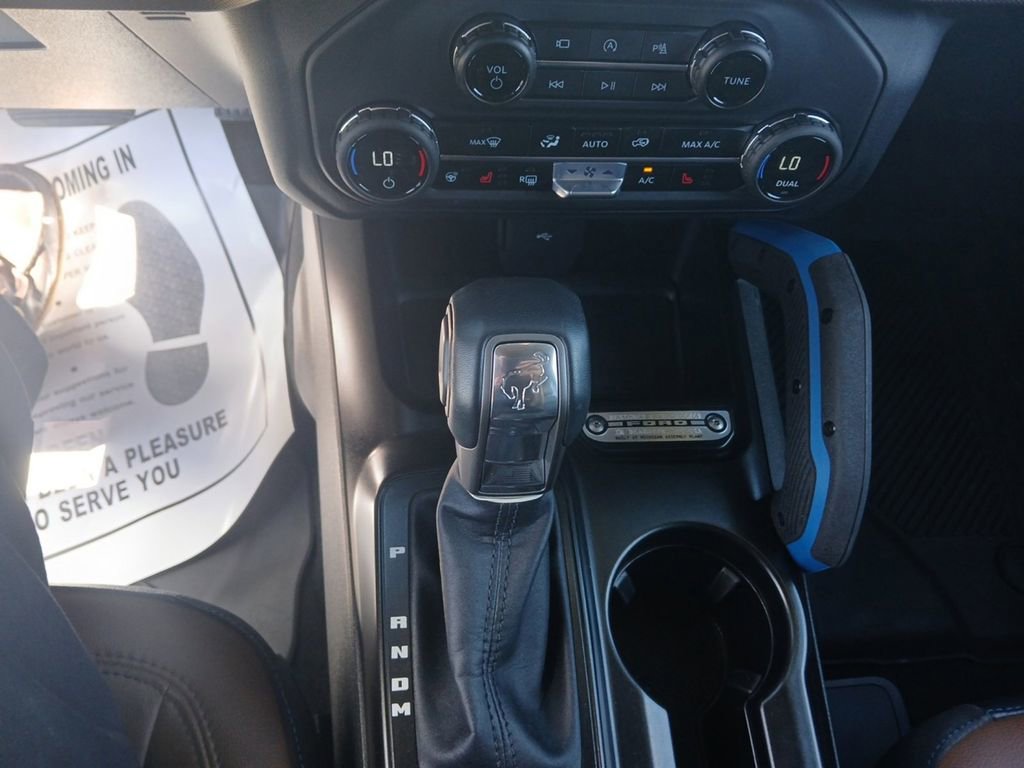 Used 2023 Ford Bronco Outer Banks image 13