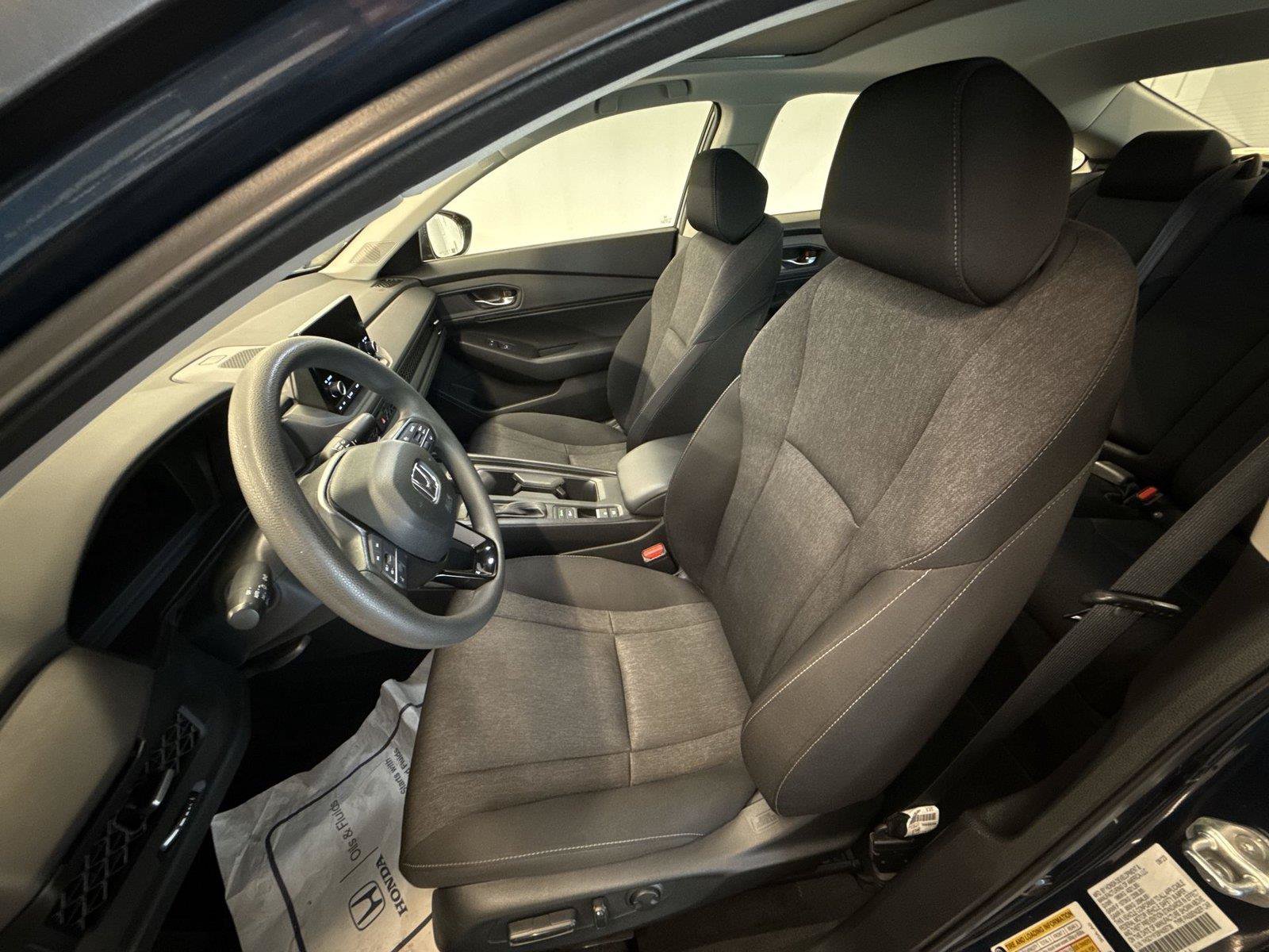 Used 2023 Honda Accord EX image 13