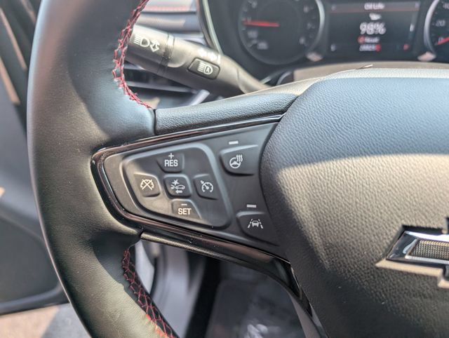 Used 2023 Chevrolet Equinox RS w/ RS Leather Package AWD/4WD image 17