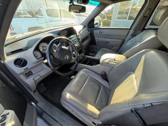 Used 2010 Honda Pilot Touring image 11