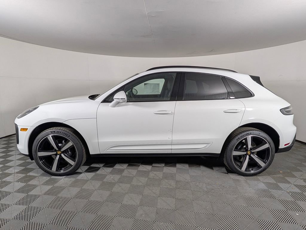 New 2026 Porsche Macan AWD/4WD image 2