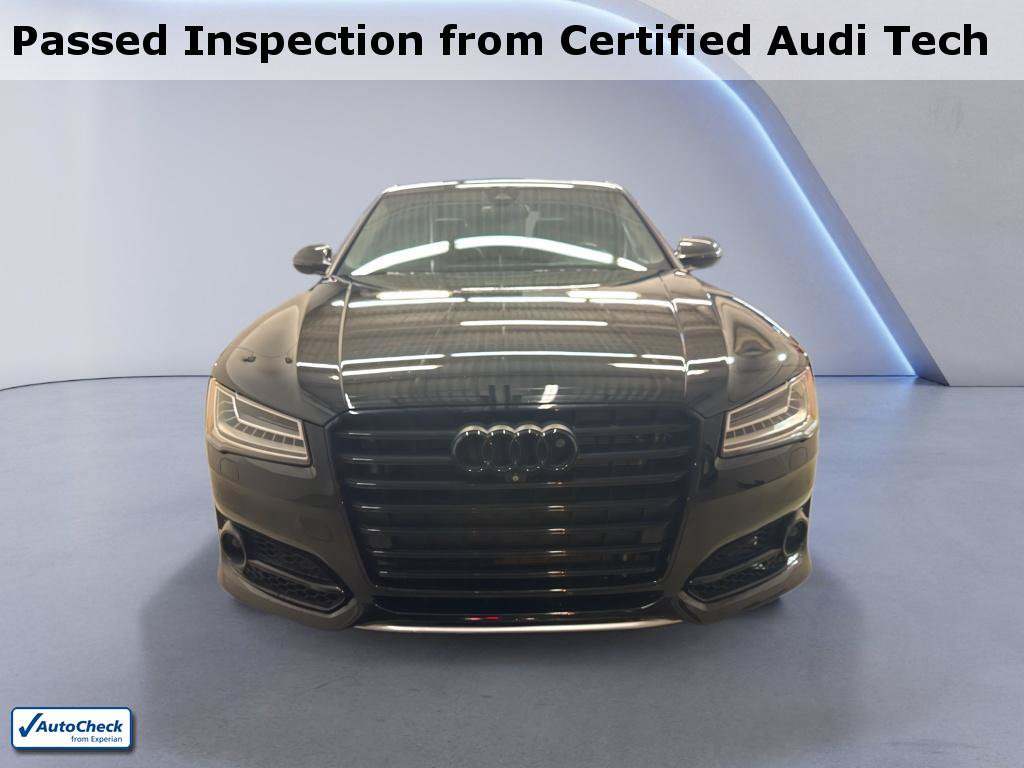 Used 2017 Audi S8 Plus AWD/4WD image 2