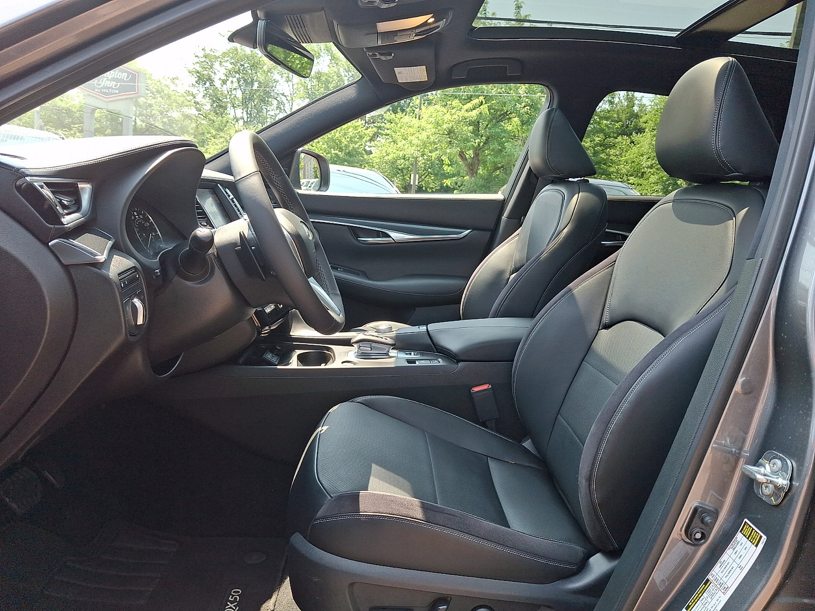 Certified 2023 INFINITI QX50 Sport AWD/4WD image 12