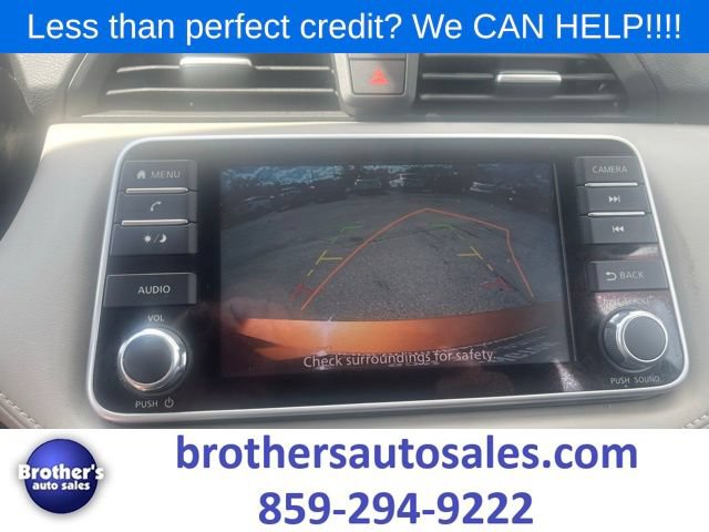 Used 2020 Nissan Versa SV FWD image 21