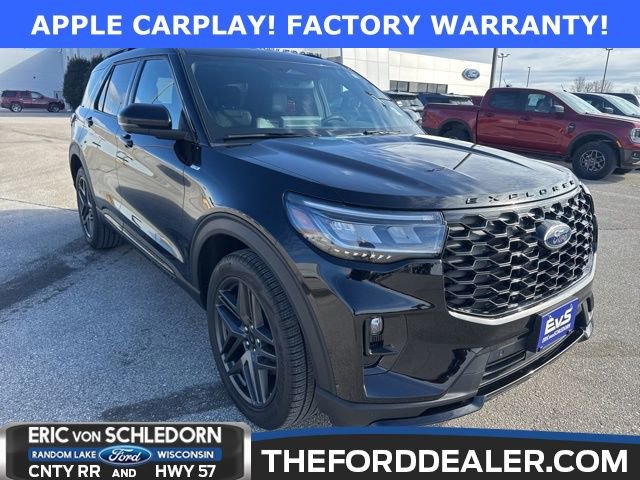 Used 2025 Ford Explorer ST-Line w/ Premium Package image 1