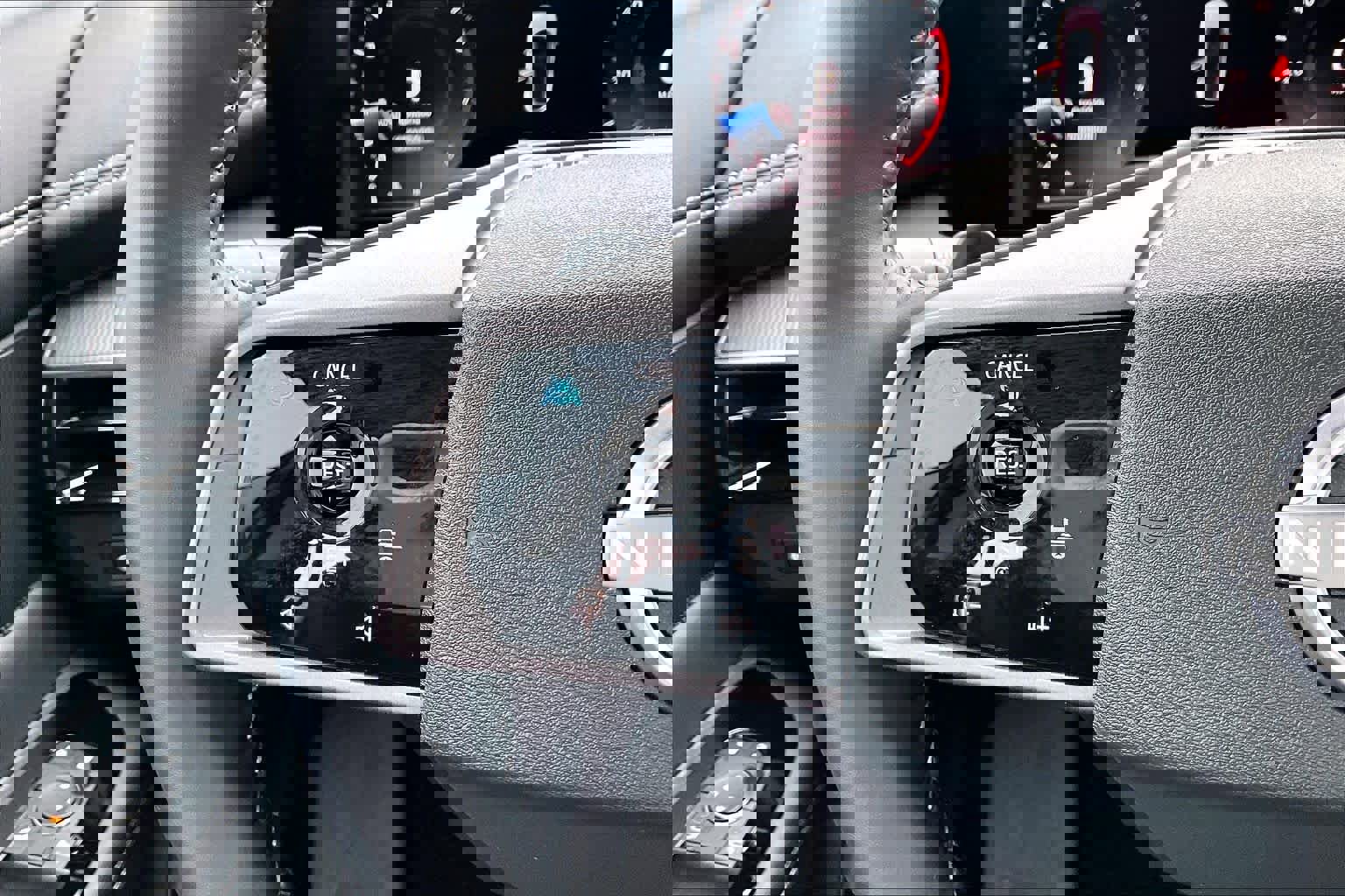 Certified 2025 Nissan Murano SV image 22