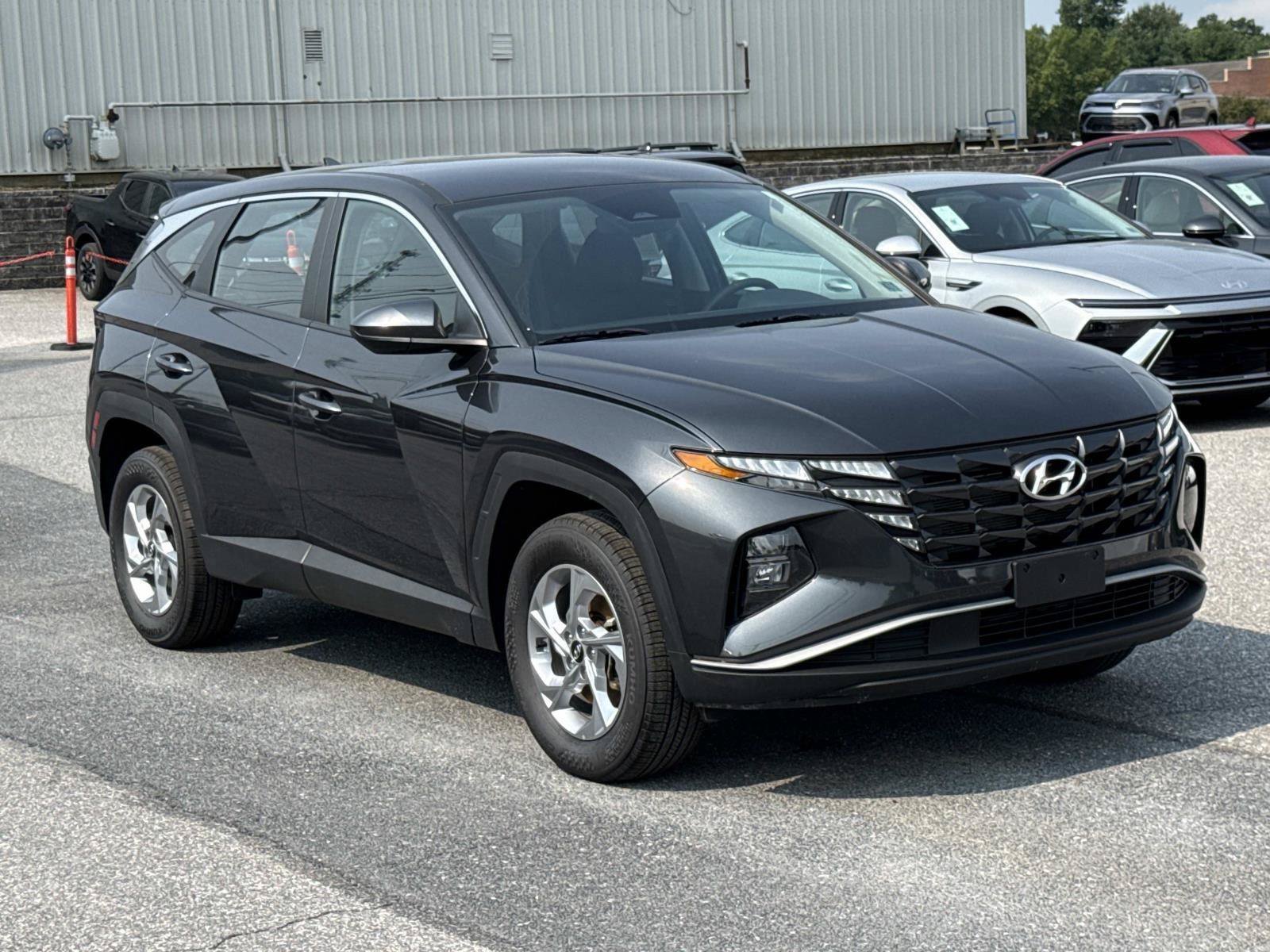 Certified 2023 Hyundai Tucson SE AWD/4WD image 1