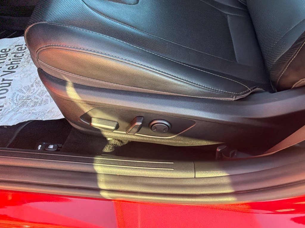 Used 2023 Hyundai Elantra Limited FWD image 31
