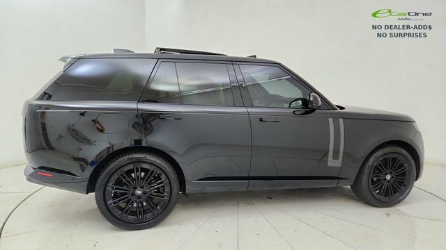 Used 2023 Land Rover Range Rover SE AWD/4WD image 6