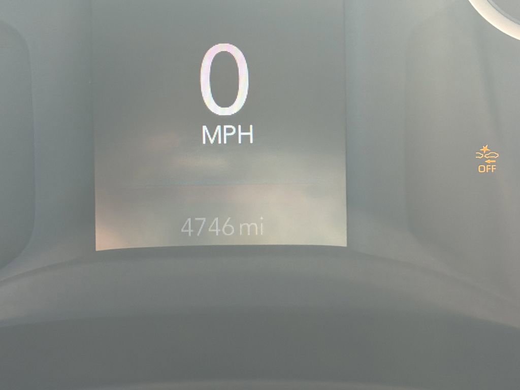 Used 2026 RAM 3500 Tradesman w/ Chrome Appearance Group AWD/4WD image 10