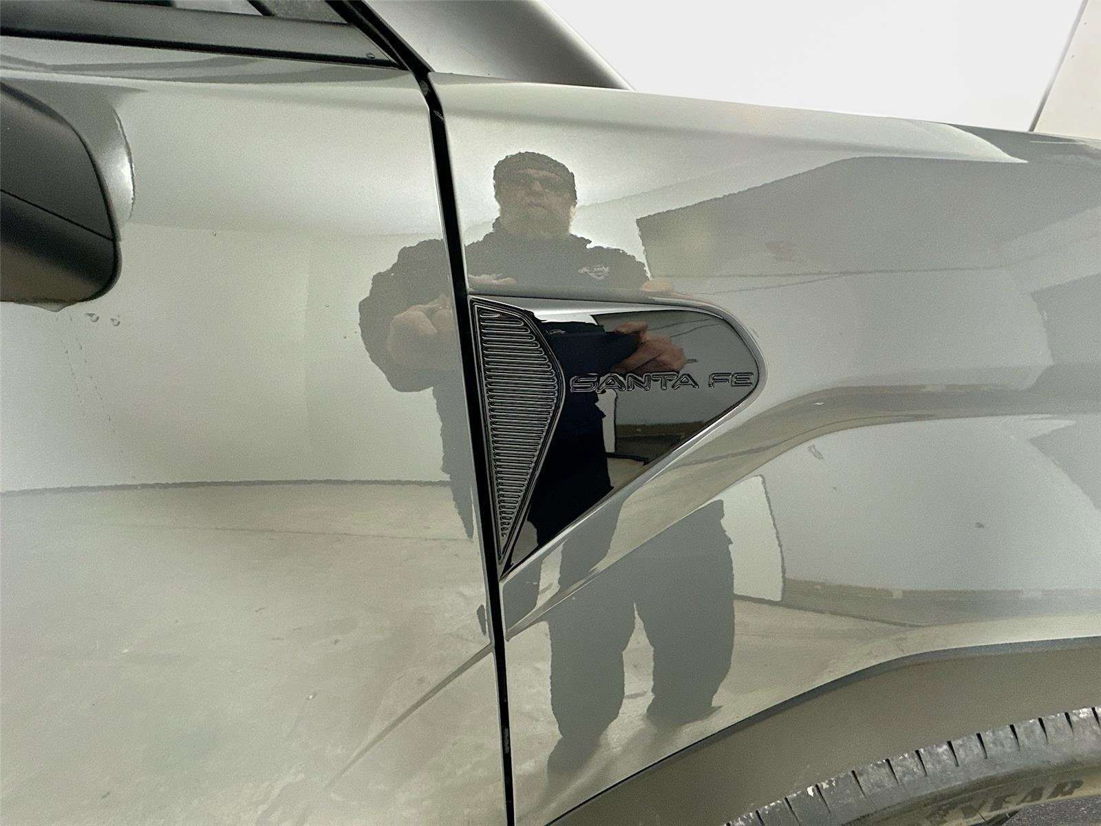 Used 2025 Hyundai Santa Fe SEL image 9