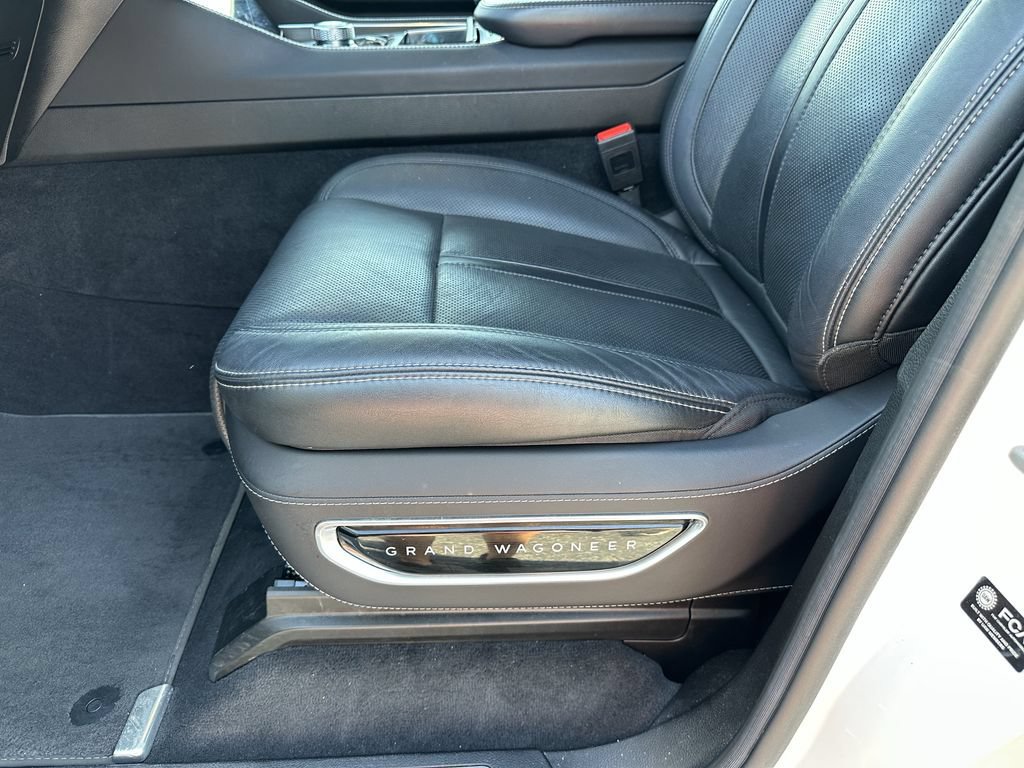 Used 2023 Jeep Grand Wagoneer 4WD image 23