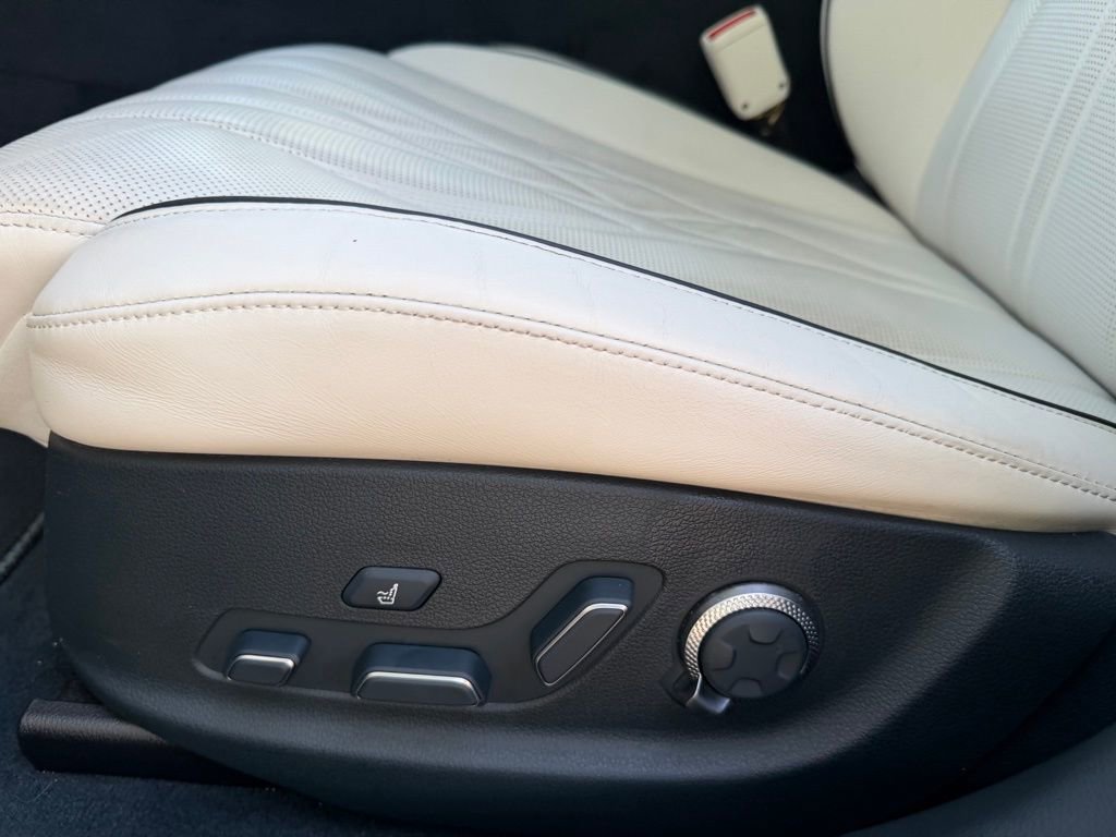 Used 2023 Genesis Electrified G80 image 19