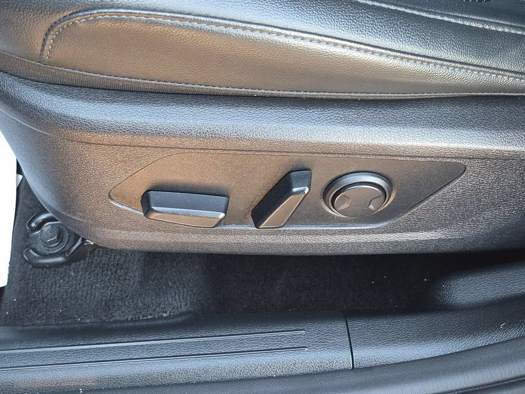 Certified 2023 Kia Sportage EX FWD image 35