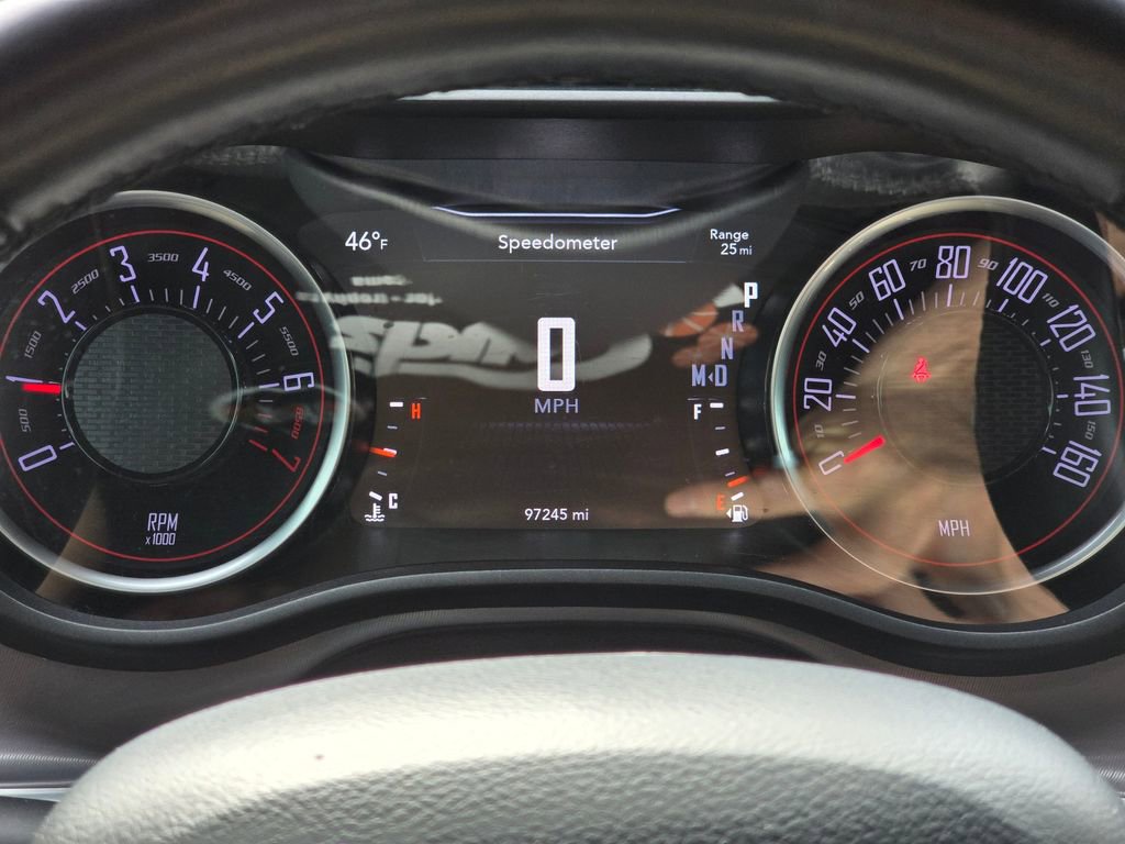 Used 2019 Dodge Challenger SXT image 24
