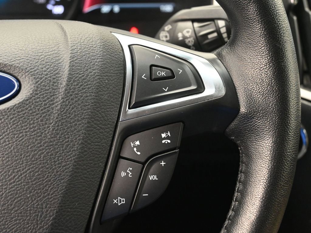 Used 2019 Ford Edge SEL w/ Equipment Group 201A image 12