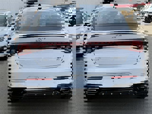 Used 2023 Kia K5 GT-Line image 5