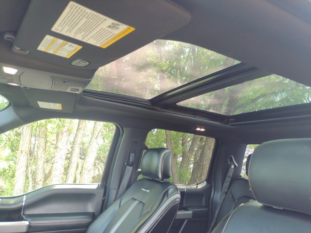 Used 2018 Ford F150 Platinum w/ Equipment Group 701A Luxury image 32