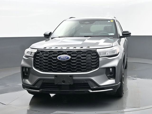 Used 2025 Ford Explorer ST-Line AWD/4WD image 26