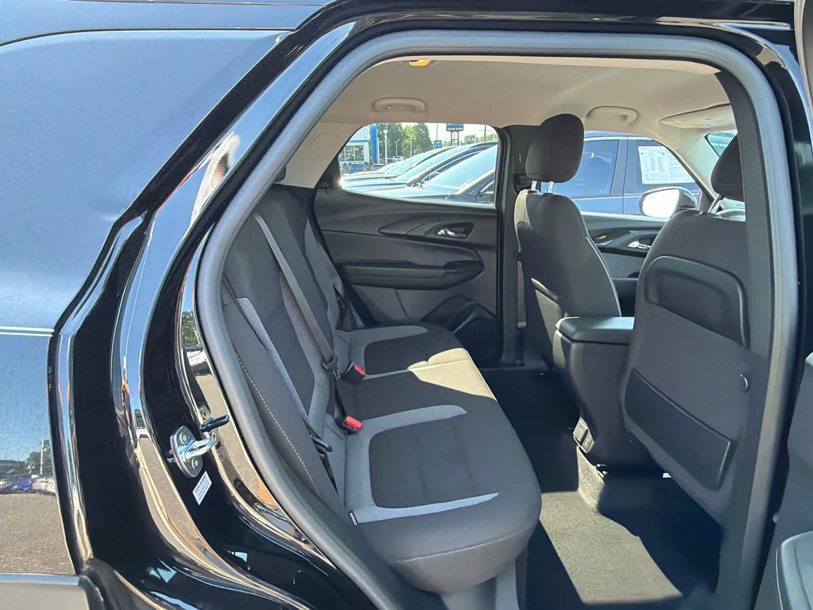 Certified 2023 Chevrolet TrailBlazer LT w/ Convenience Package FWD image 24