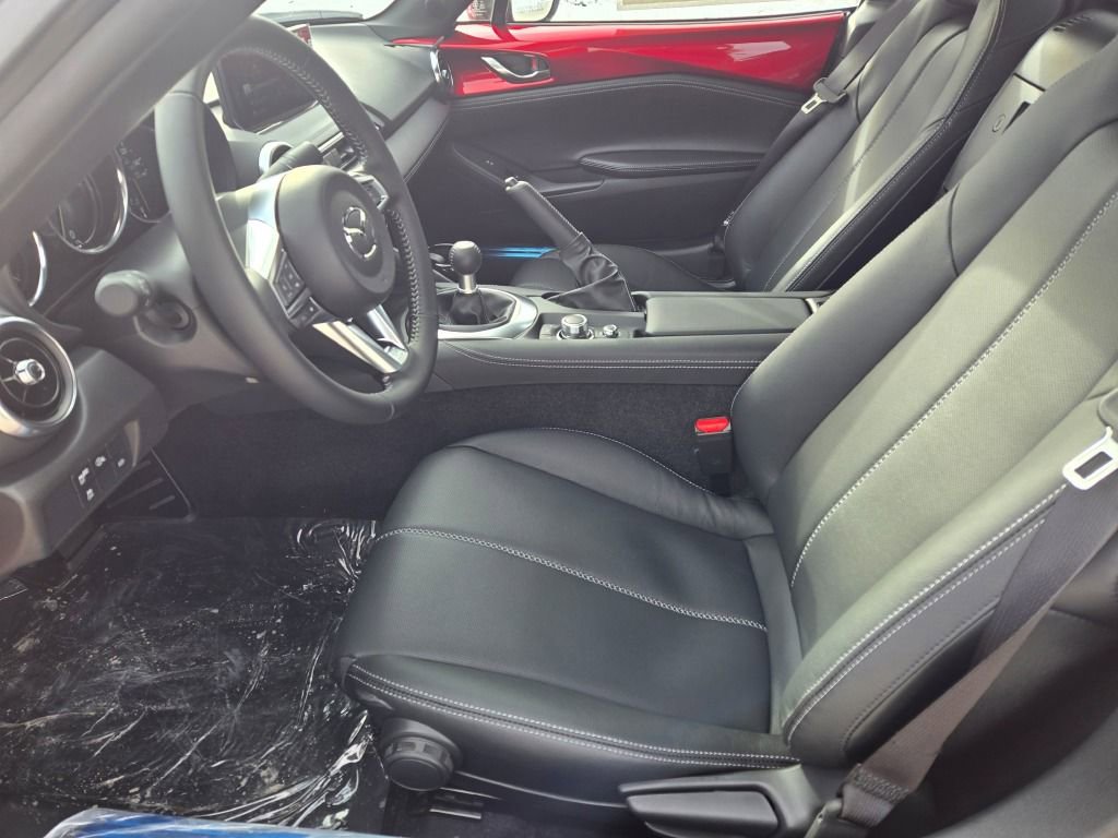 New 2025 MAZDA MX-5 Miata RF Grand Touring w/ Appearance Package image 11