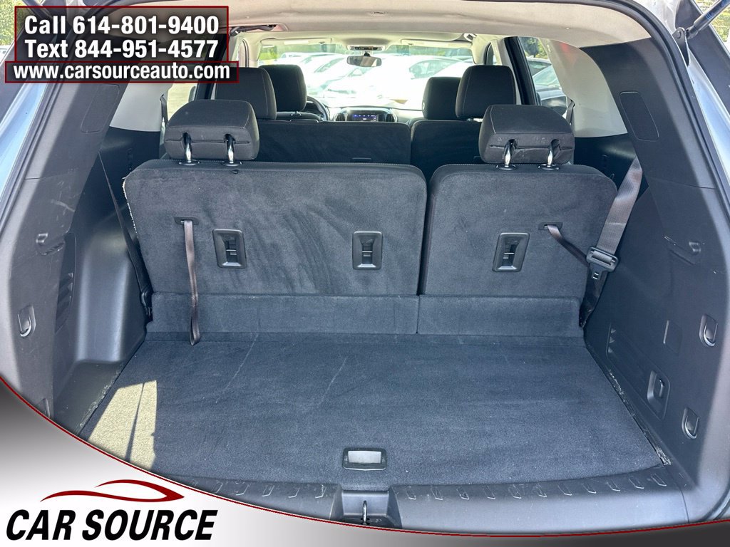 Used 2020 Chevrolet Traverse LS FWD image 7