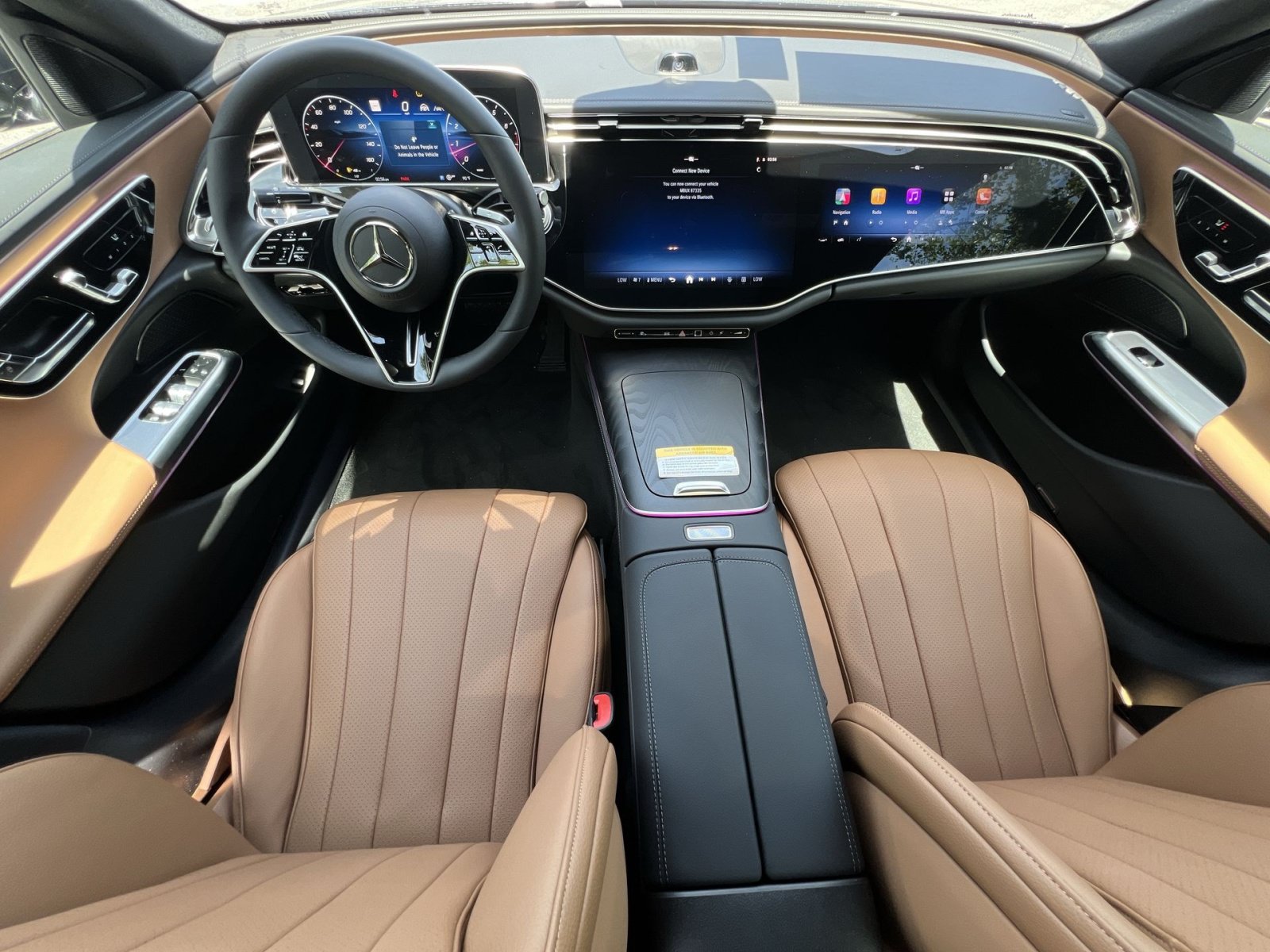 New 2026 Mercedes-Benz E 350 4MATIC Sedan image 13