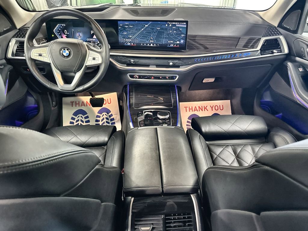 Used 2024 BMW X7 xDrive40i AWD/4WD image 27