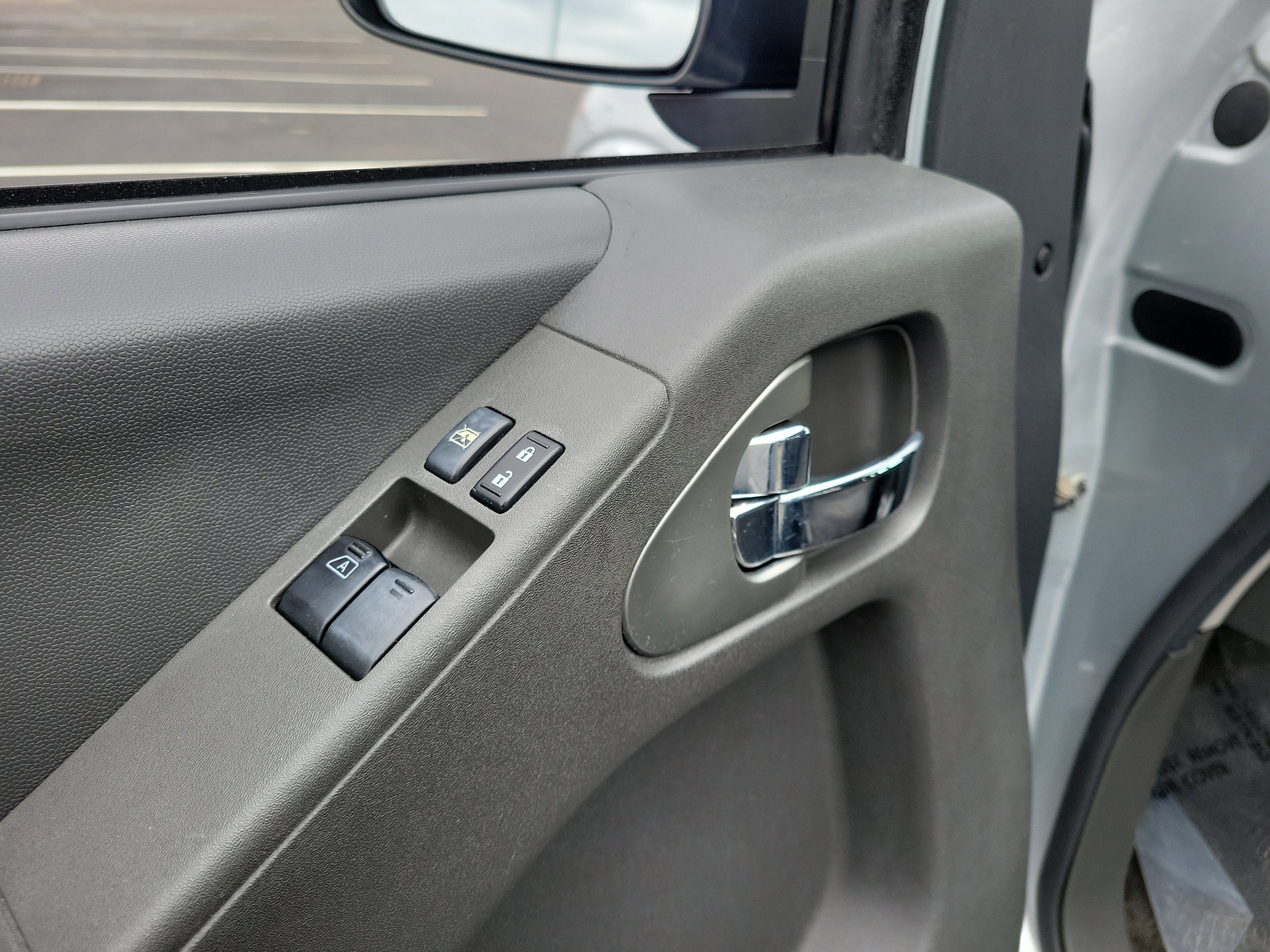 Certified 2017 Nissan Frontier SV w/ SV Value Truck Package image 18