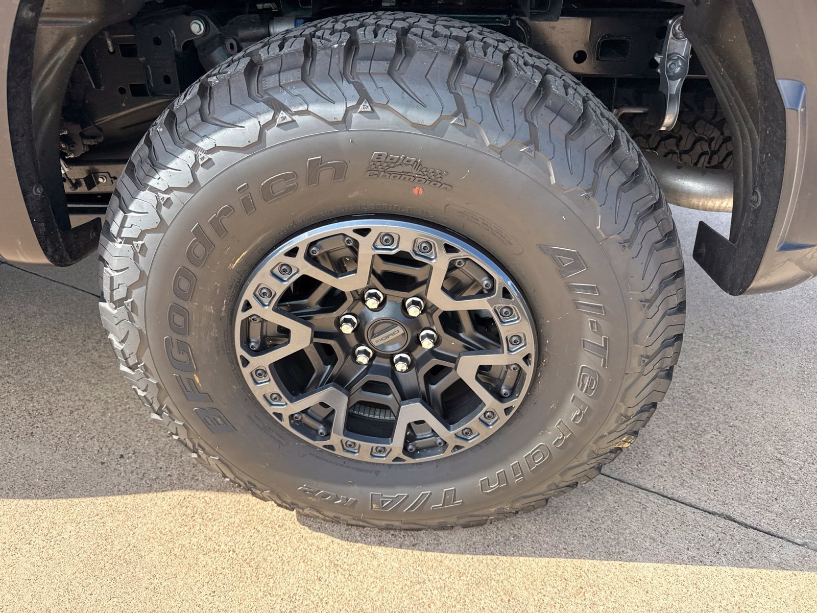 Used 2026 Ford F150 Raptor w/ Equipment Group 803A Raptor R AWD/4WD image 10