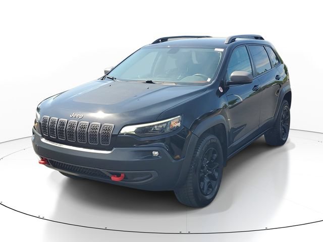 Used 2019 Jeep Cherokee Trailhawk w/ Comfort & Convenience Group AWD/4WD image 2