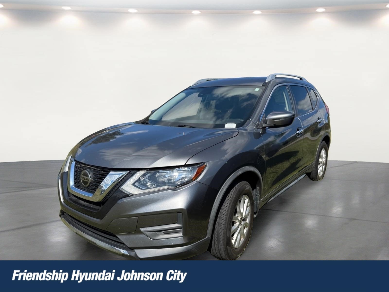 Used 2019 Nissan Rogue SV