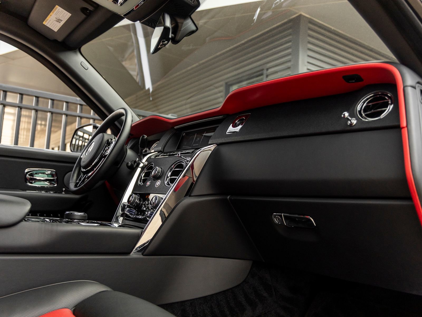 Certified 2023 Rolls-Royce Cullinan w/ Dark Exterior Package image 54