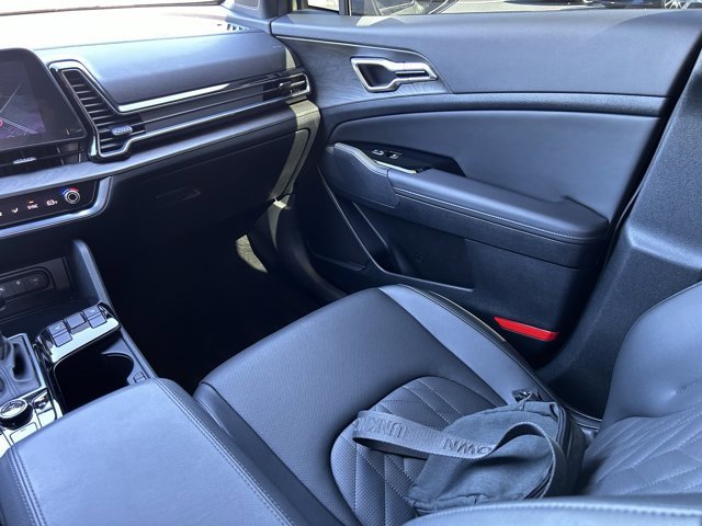 Used 2025 Kia Sportage X-Line image 12