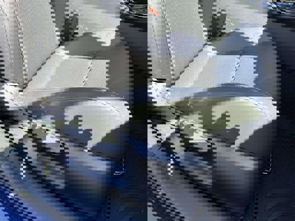 New 2026 Toyota Prius XLE image 12