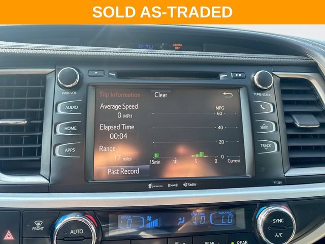 Used 2017 Toyota Highlander Plus AWD/4WD image 16