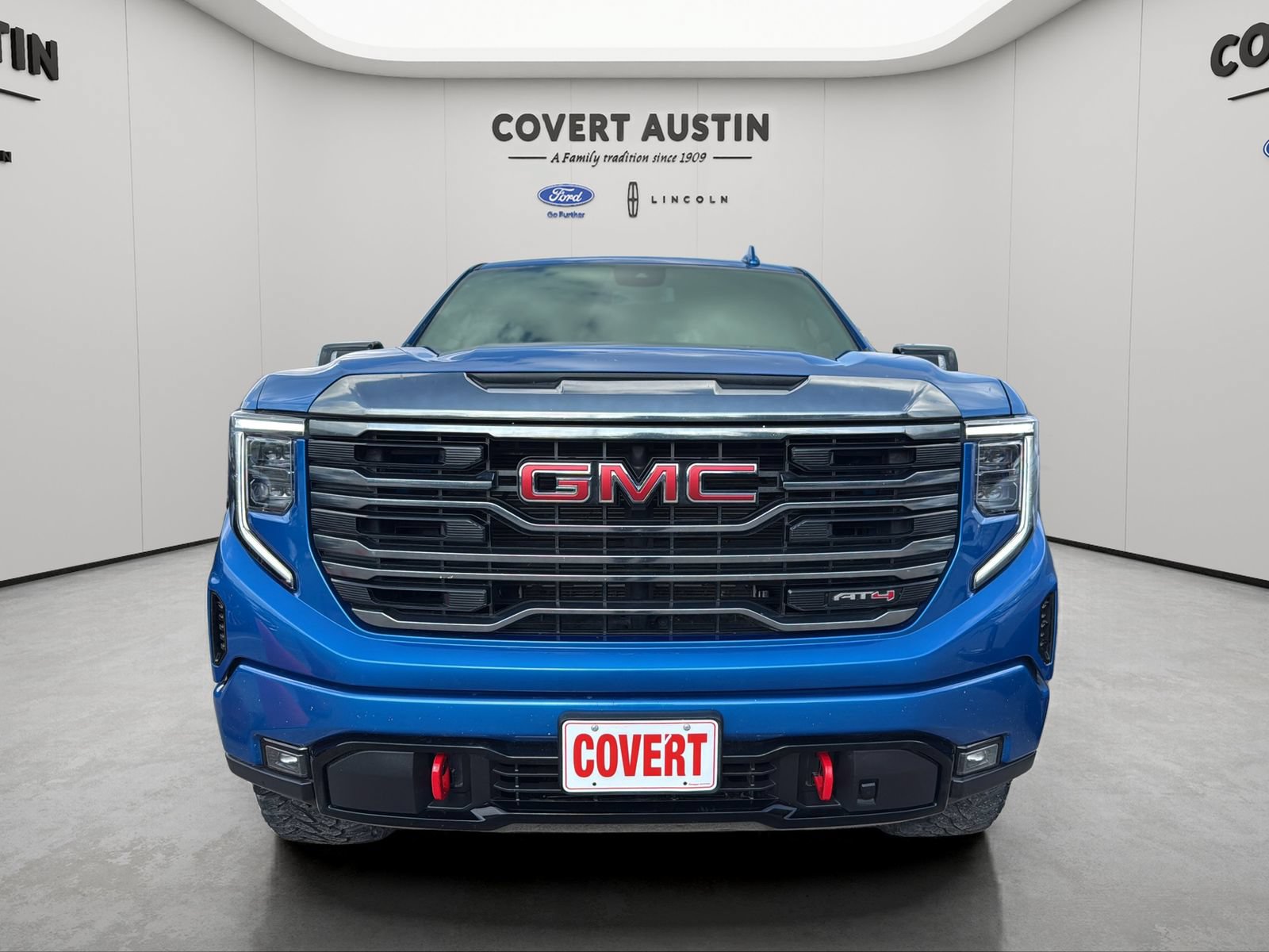 Used 2022 GMC Sierra 1500 AT4 w/ AT4 Preferred Package AWD/4WD image 8