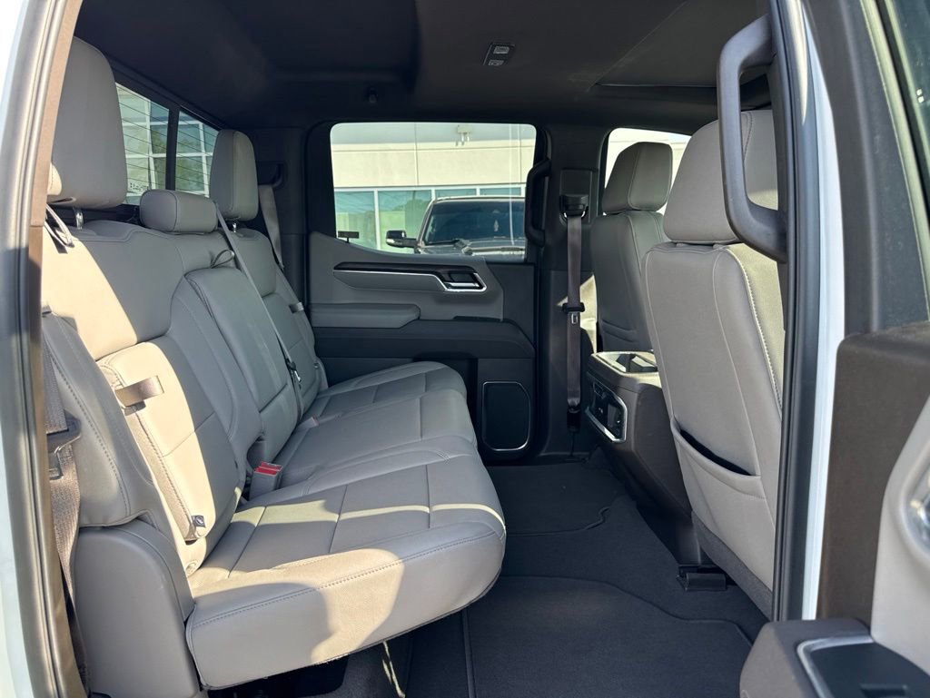 Used 2025 GMC Sierra 1500 SLT w/ SLT Premium Plus Package AWD/4WD image 24
