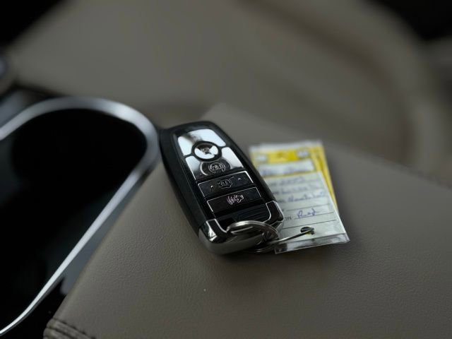 Certified 2023 Lincoln Nautilus AWD w/ Premium Package image 37