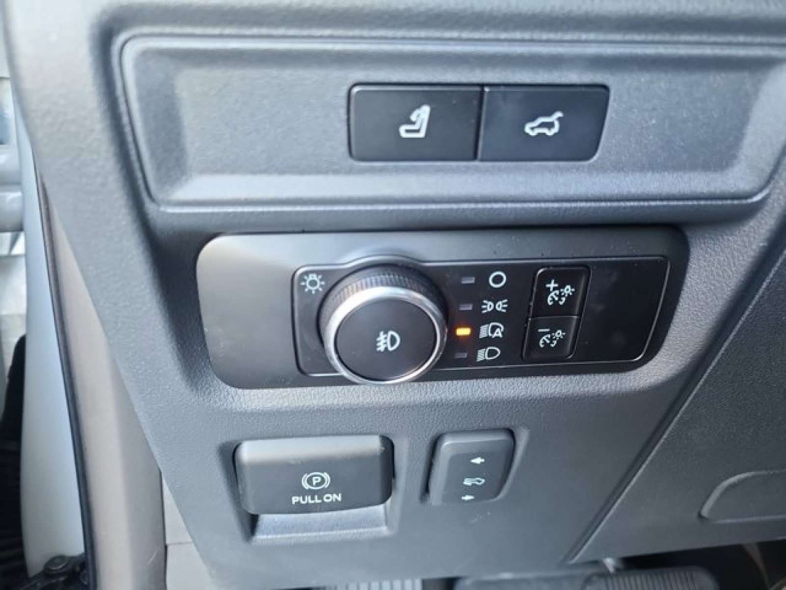 Used 2023 Ford Expedition Max Limited image 28