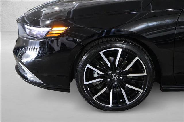 Used 2023 Honda Accord Touring image 29