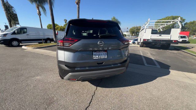 Used 2023 Nissan Rogue SV w/ SV Premium B Package image 7