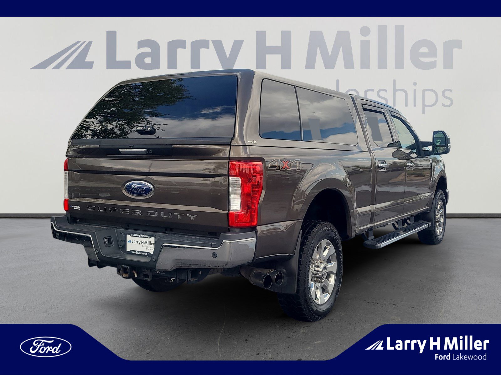 Used 2017 Ford F250 Lariat w/ Chrome Package AWD/4WD image 5