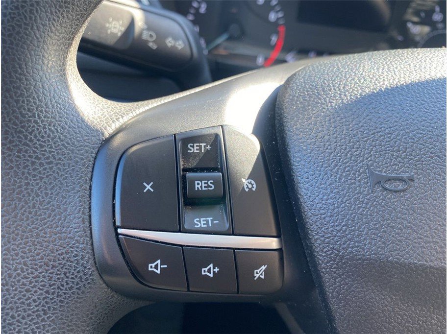 Used 2022 Ford Escape SE image 17