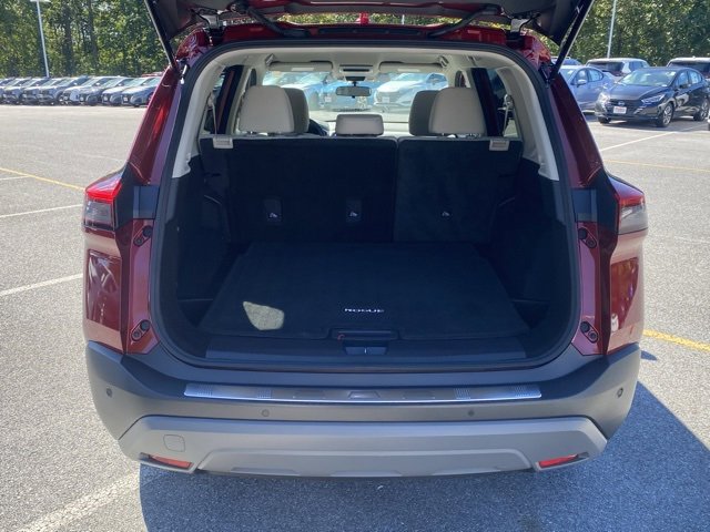 Used 2023 Nissan Rogue SV image 7