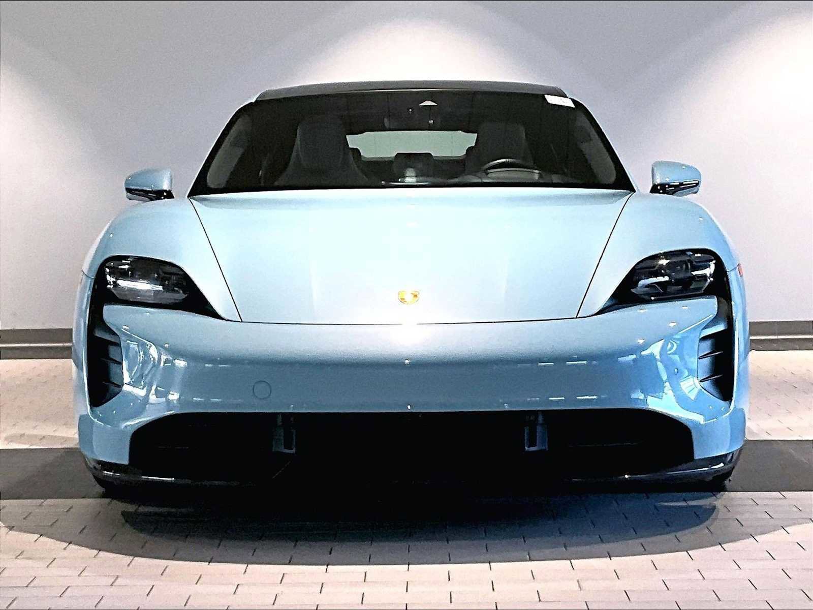 Used 2024 Porsche Taycan Turbo image 13