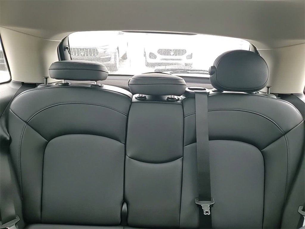 Used 2019 MINI Cooper S image 32