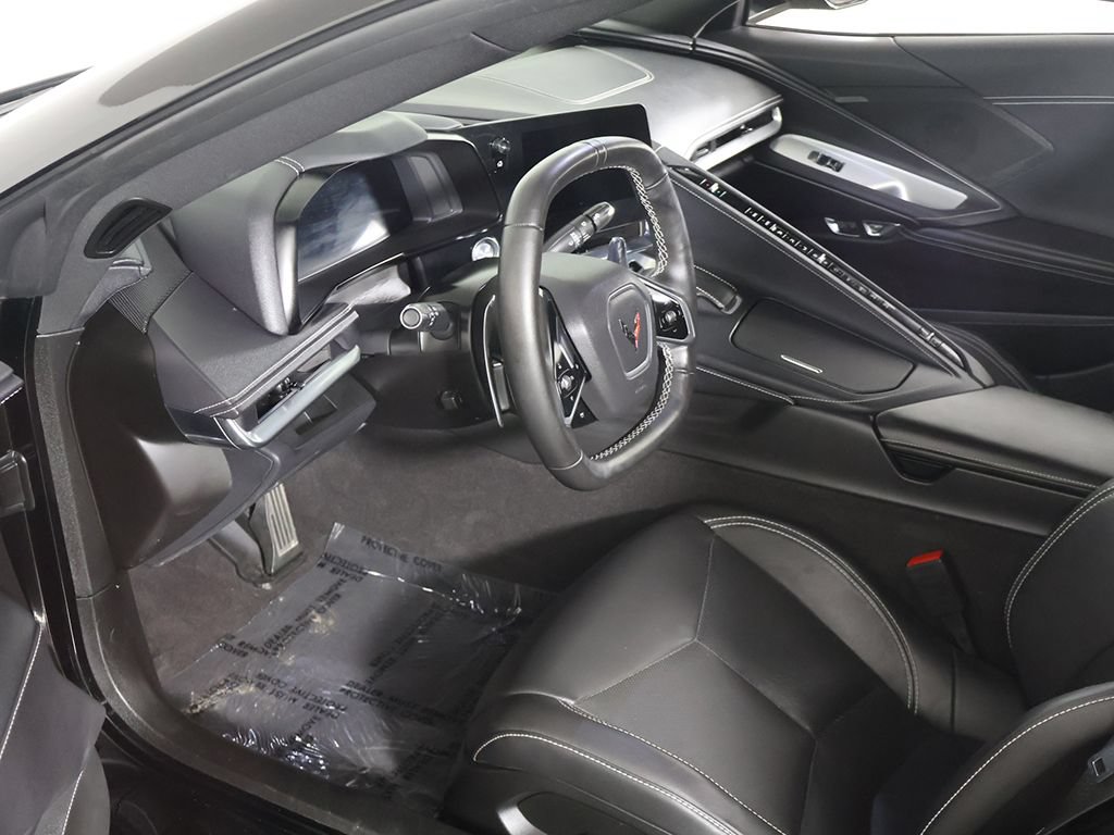 Used 2024 Chevrolet Corvette Stingray Convertible w/ Z51 Performance Package RWD image 26