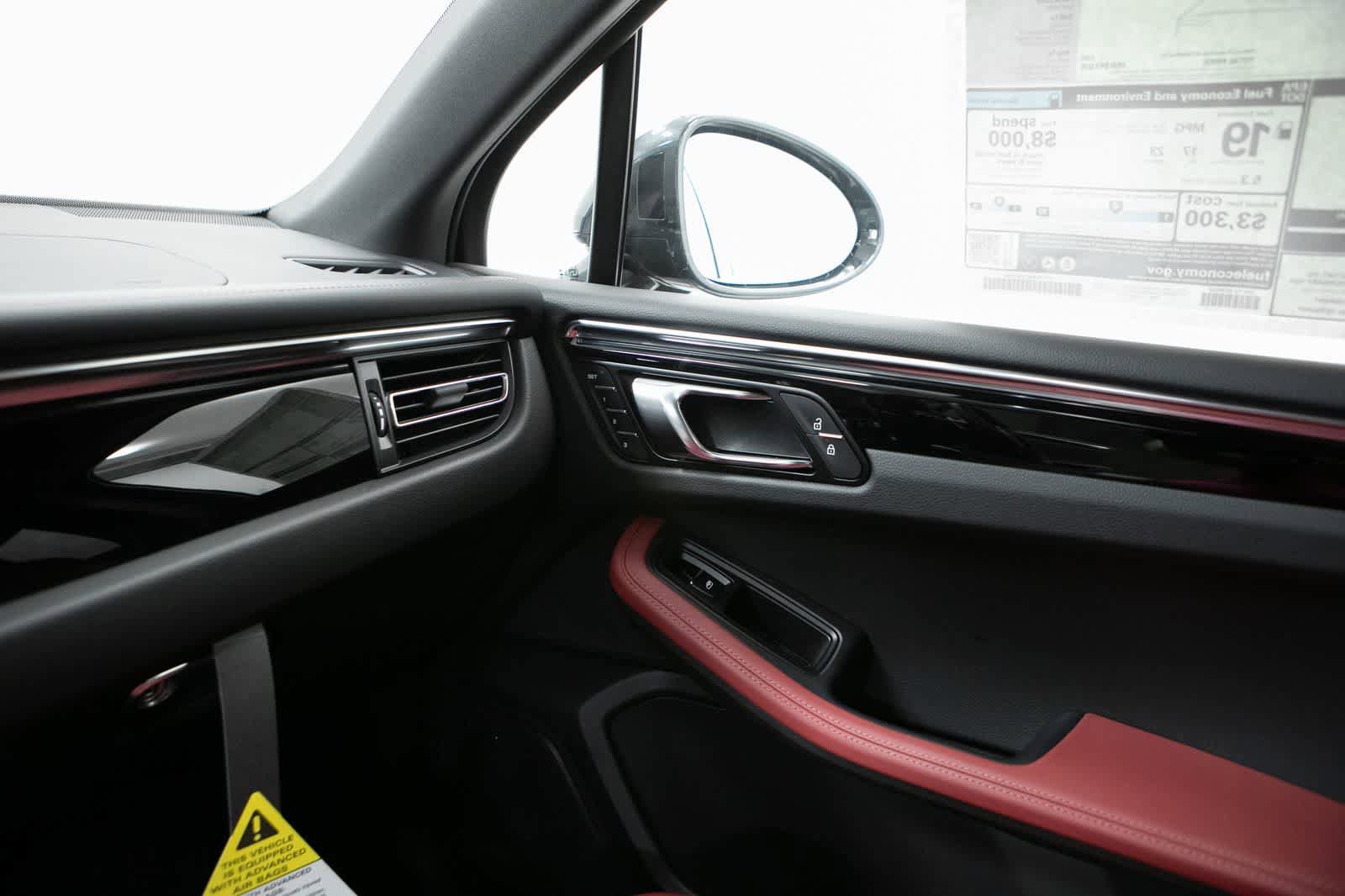 New 2026 Porsche Macan S AWD/4WD image 30